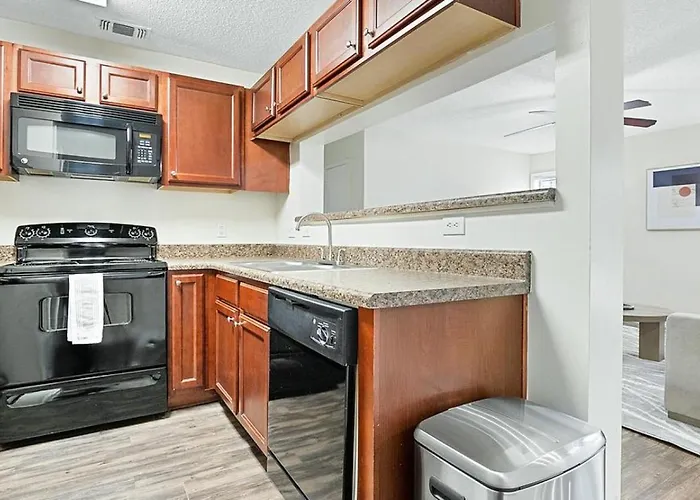 Landing - Modern With Amazing Amenities Winston-Salem